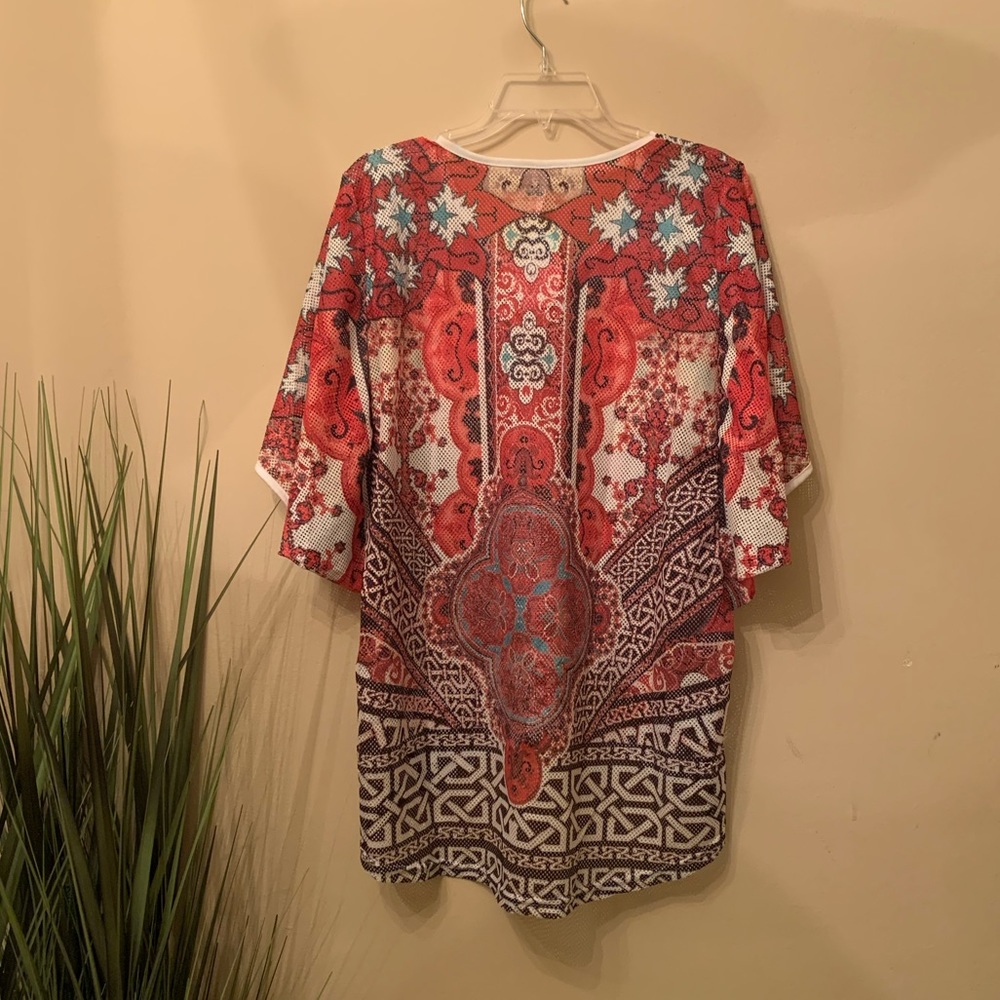 Shoreline Mesh Multicolored Top - Picture 3 of 3